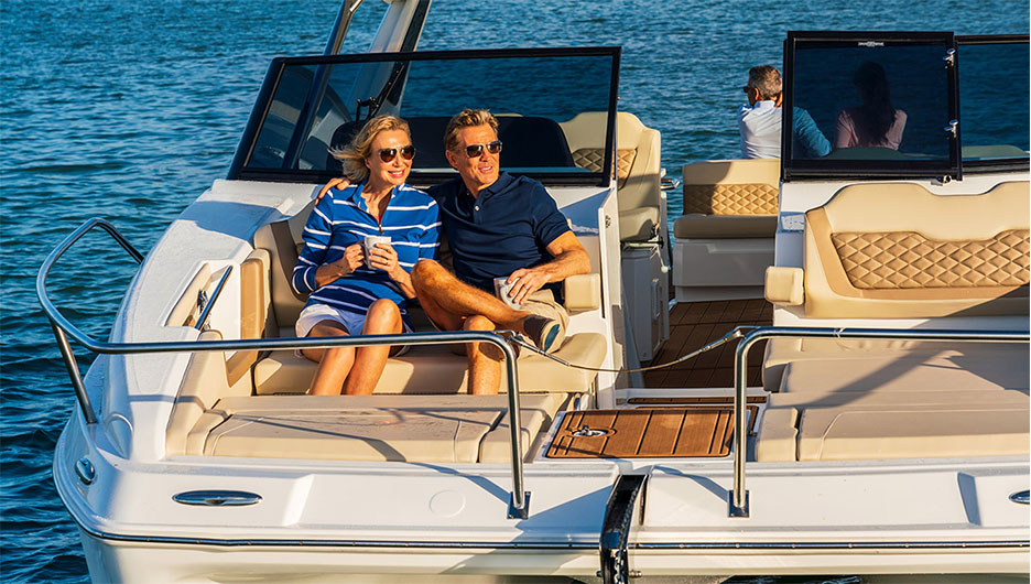 AQUILA36-SPORT-POWER-CATAMARAN-12