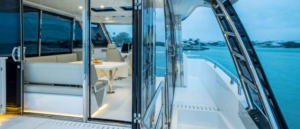 AQUILA54-yacht-POWER-CATAMARAN-11