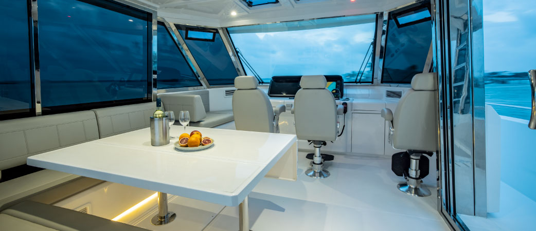 AQUILA54-yacht-POWER-CATAMARAN-2