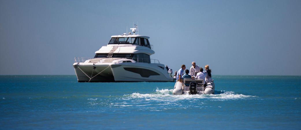 AQUILA70-luxury-2