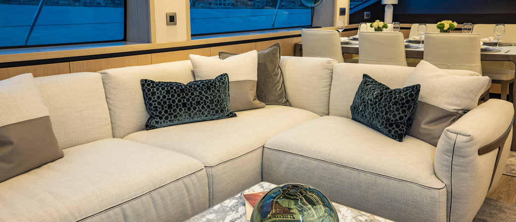 AQUILA70-luxury-7